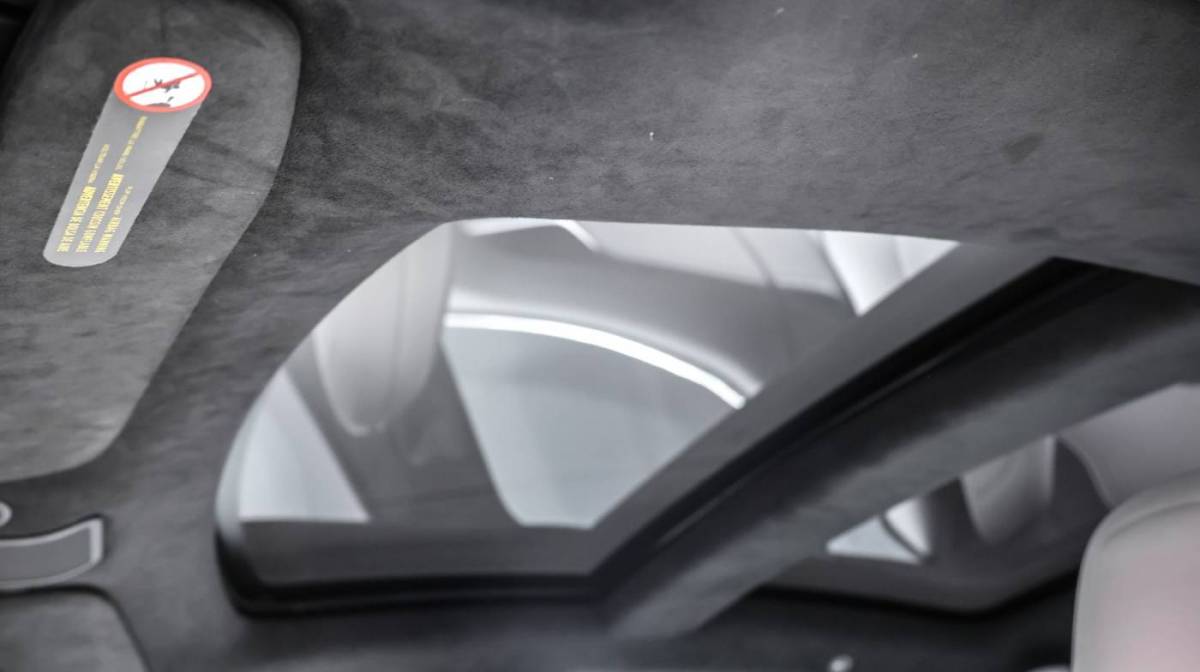 2018 Tesla Model S 5YJSA1E20JF245230