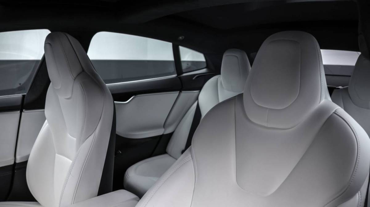 2018 Tesla Model S 5YJSA1E20JF245230