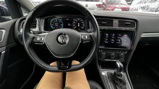 2019 Volkswagen e-Golf WVWPR7AU3KW909350