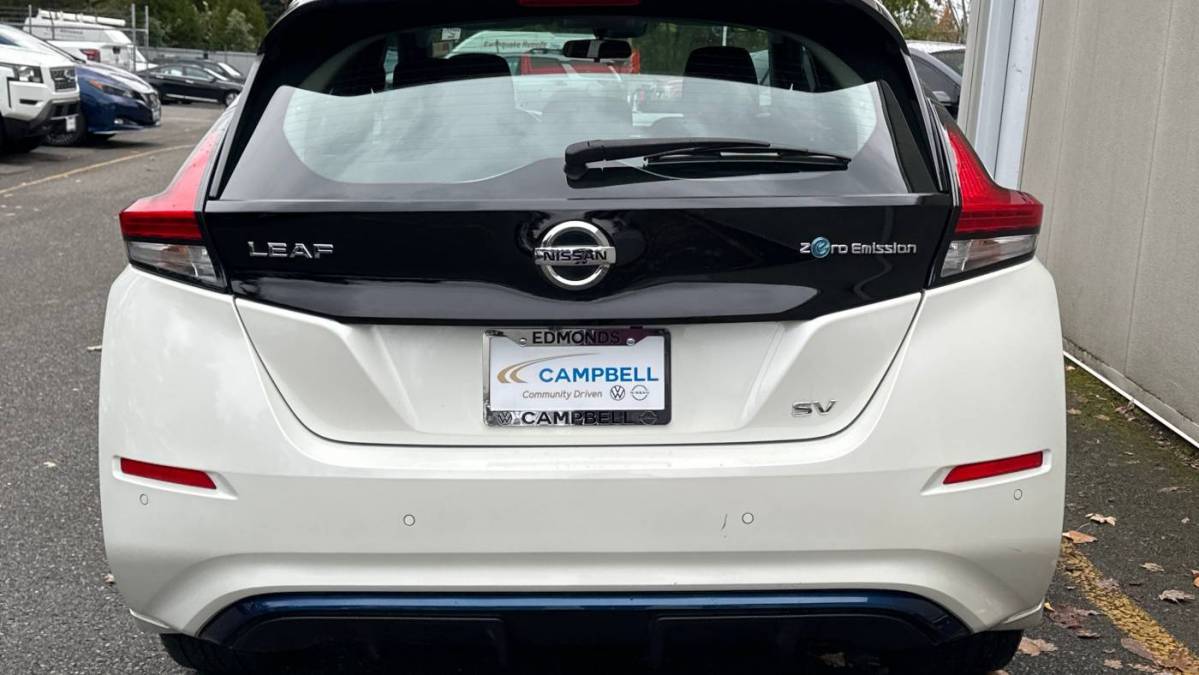 2021 Nissan LEAF 1N4AZ1CV6MC556427