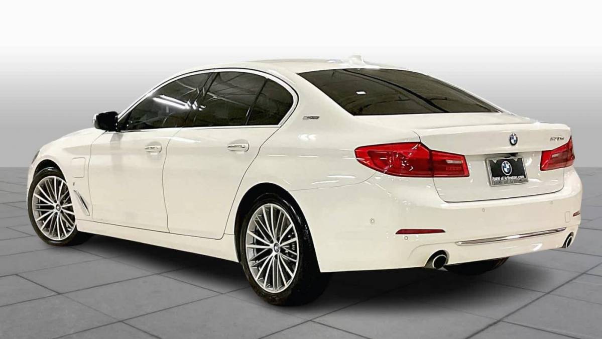 2018 BMW 5 Series WBAJA9C50JB032866