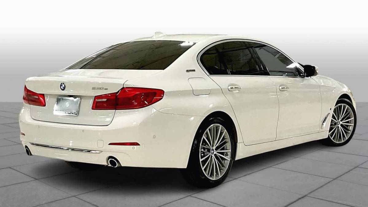 2018 BMW 5 Series WBAJA9C50JB032866