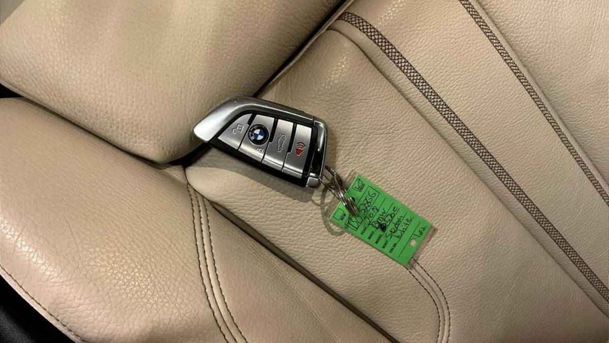 2018 BMW 5 Series WBAJA9C50JB032866
