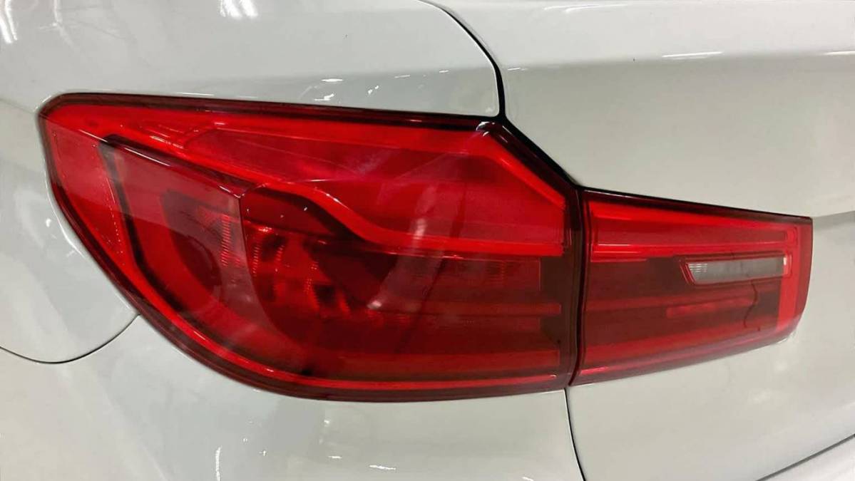 2018 BMW 5 Series WBAJA9C50JB032866