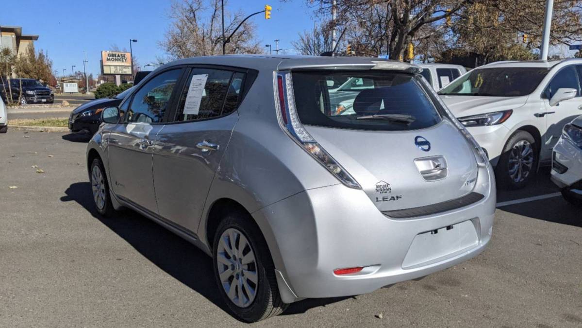 2015 Nissan LEAF 1N4AZ0CP5FC305316