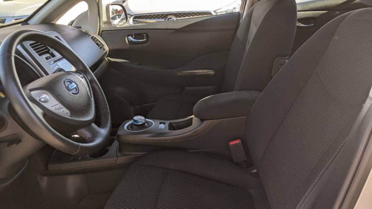 2015 Nissan LEAF 1N4AZ0CP5FC305316