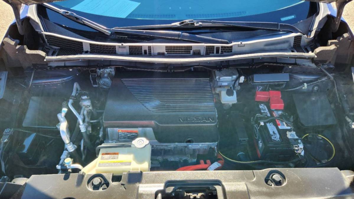 2018 Nissan LEAF 1N4AZ1CP5JC309171
