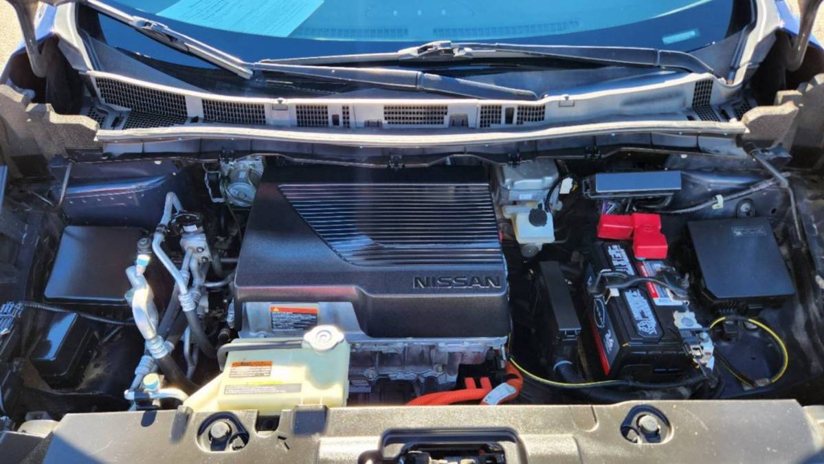2018 Nissan LEAF 1N4AZ1CP5JC309171