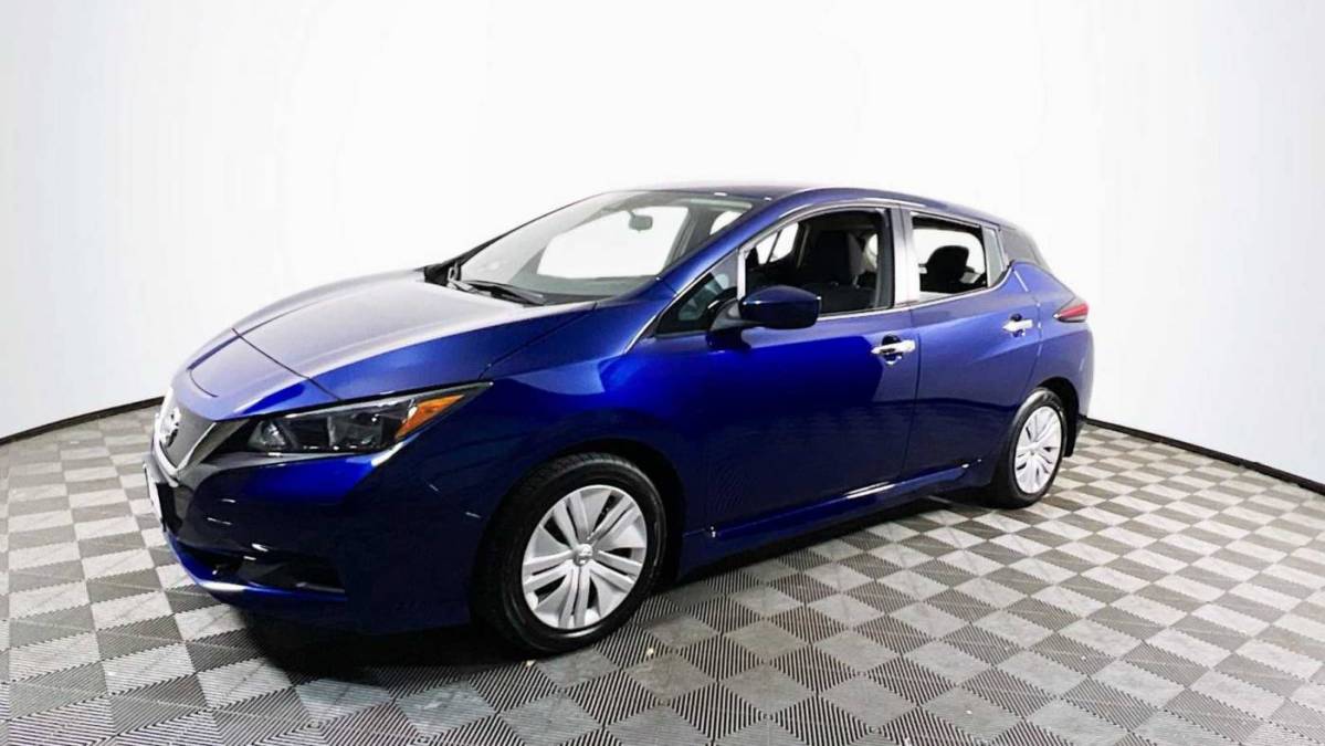 2022 Nissan LEAF 1N4AZ1BV8NC562345