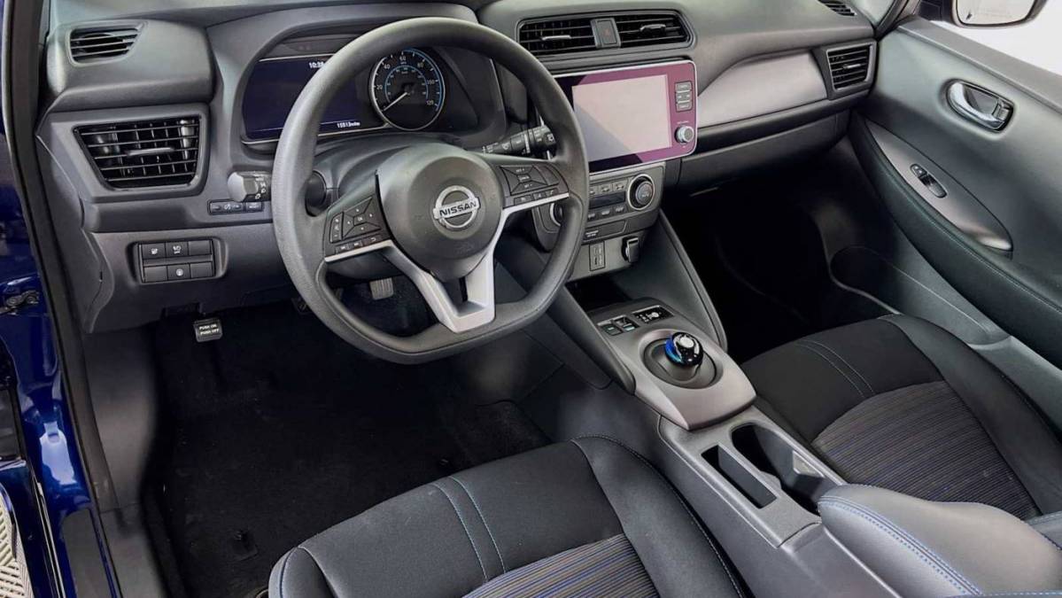 2022 Nissan LEAF 1N4AZ1BV8NC562345