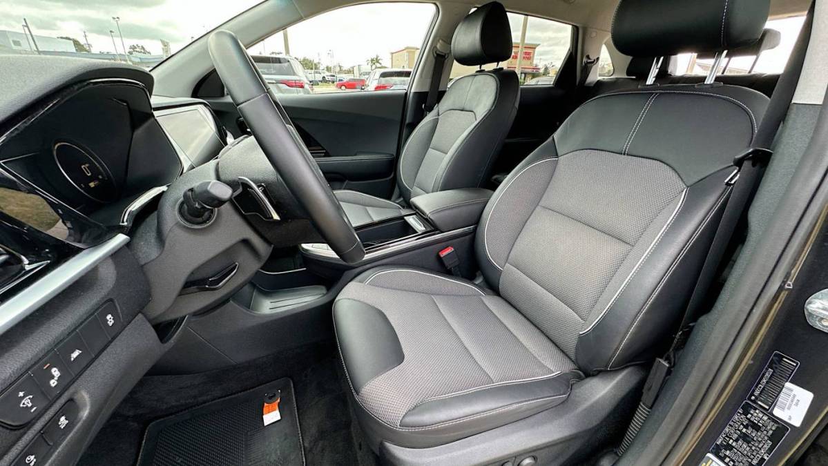 2022 Kia NIRO EV KNDCC3LG5N5138528