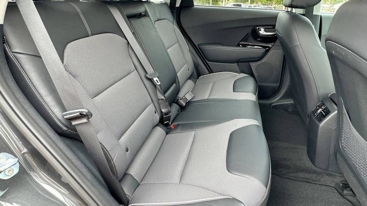 2022 Kia NIRO EV KNDCC3LG5N5138528