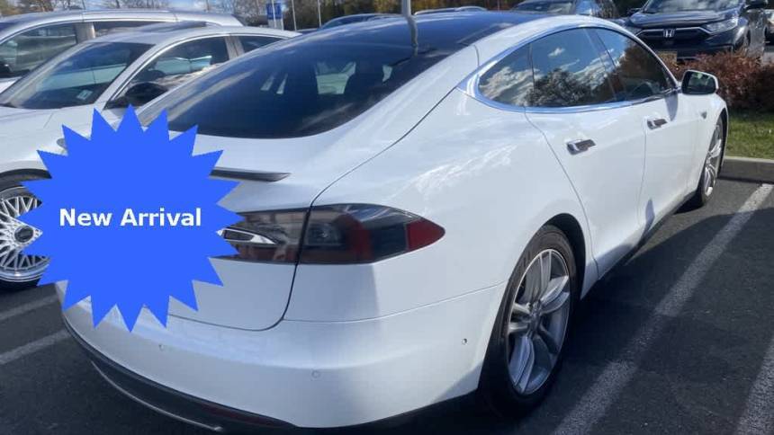 2016 Tesla Model S 5YJSA1E23GF127603