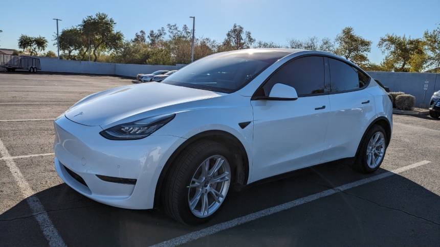 2021 Tesla Model Y 5YJYGDEE4MF087998