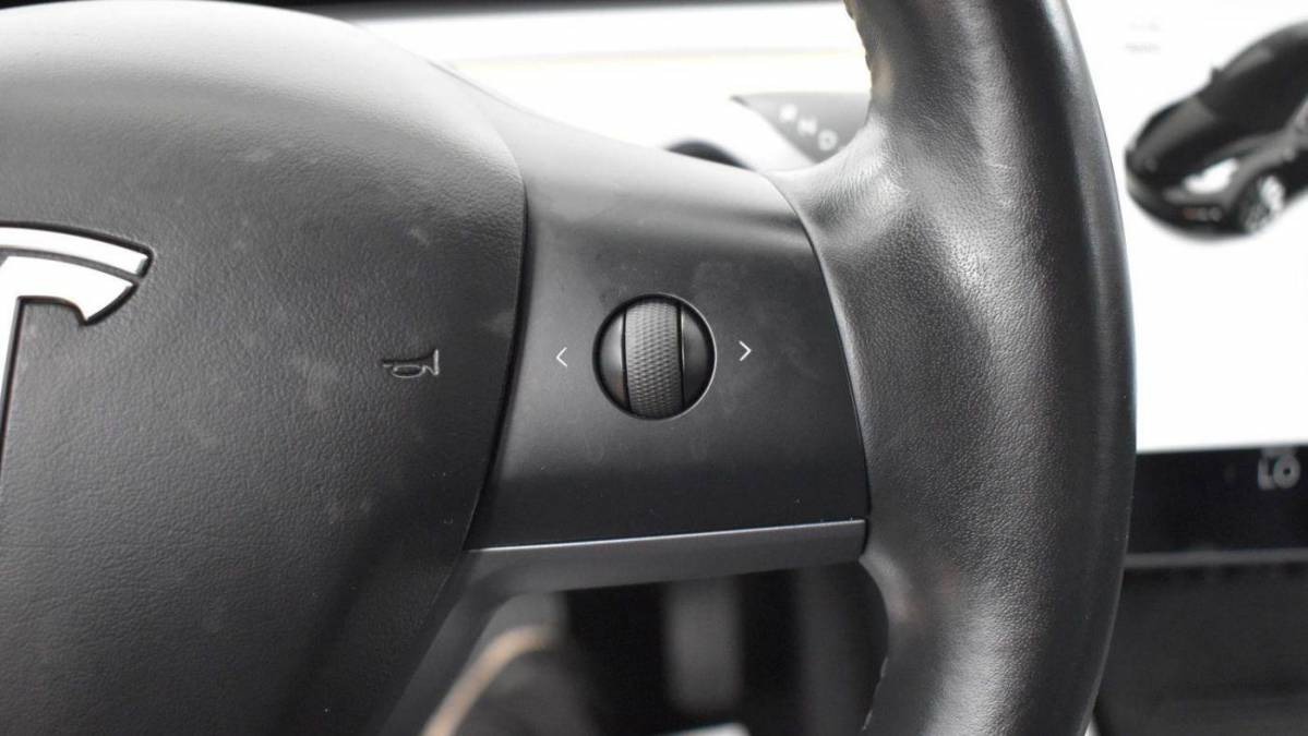 2018 Tesla Model 3 5YJ3E1EB4JF067380