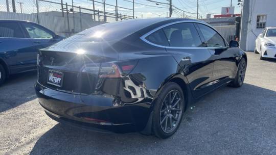 2018 Tesla Model 3 5YJ3E1EA3JF166103