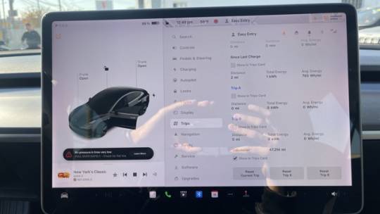 2018 Tesla Model 3 5YJ3E1EA3JF166103