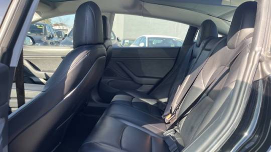 2018 Tesla Model 3 5YJ3E1EA3JF166103