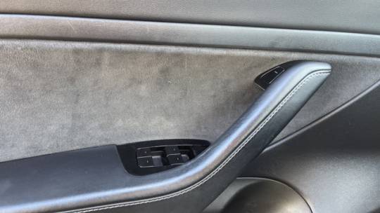 2020 Tesla Model 3 5YJ3E1EA3LF738922