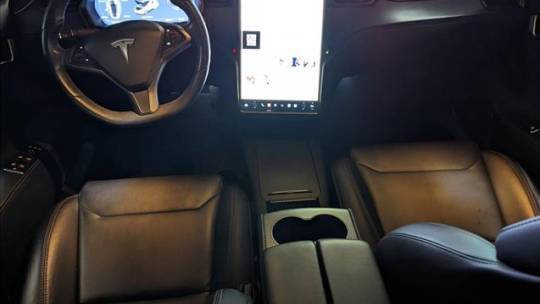 2018 Tesla Model S 5YJSA1E29JF283801