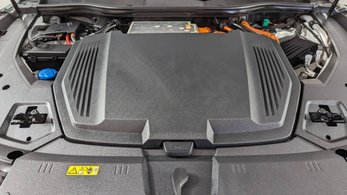 2021 Audi e-tron WA1LAAGE6MB003491