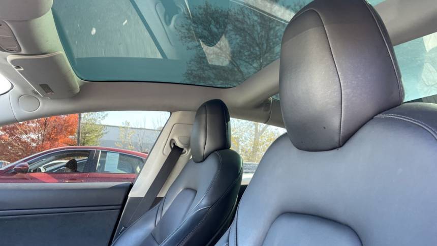 2019 Tesla Model 3 5YJ3E1EA2KF395258