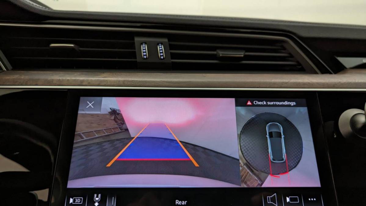 2021 Audi e-tron WA1LAAGE6MB003491