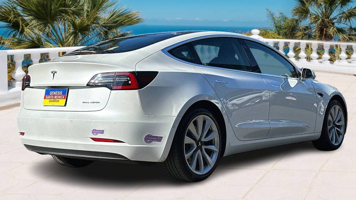 2019 Tesla Model 3 5YJ3E1EB9KF418625
