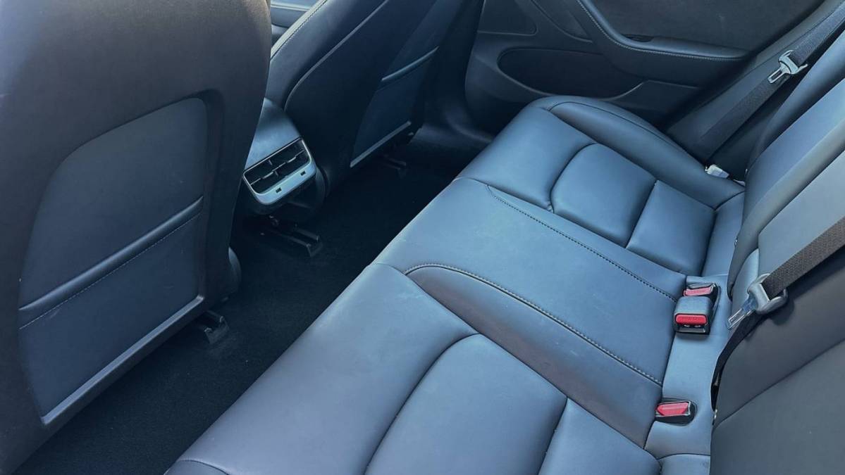 2019 Tesla Model 3 5YJ3E1EB9KF418625