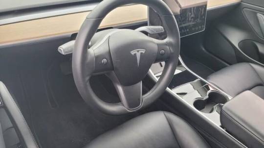 2020 Tesla Model 3 5YJ3E1EB7LF664221