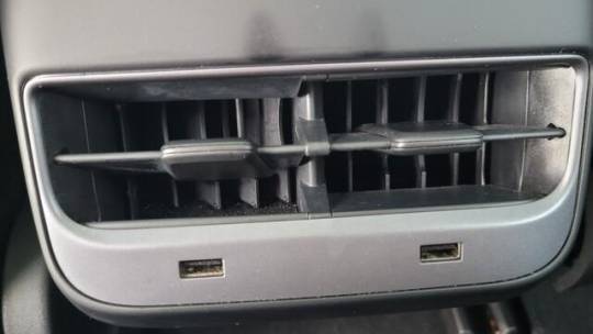 2020 Tesla Model 3 5YJ3E1EB7LF664221