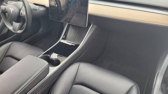 2020 Tesla Model 3 5YJ3E1EB7LF664221
