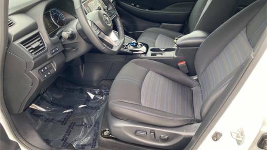 2022 Nissan LEAF 1N4BZ1CV8NC556225