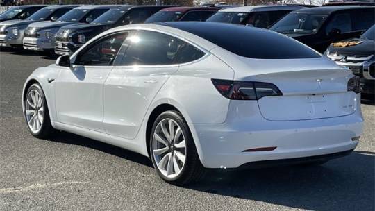 2018 Tesla Model 3 5YJ3E1EB5JF134083