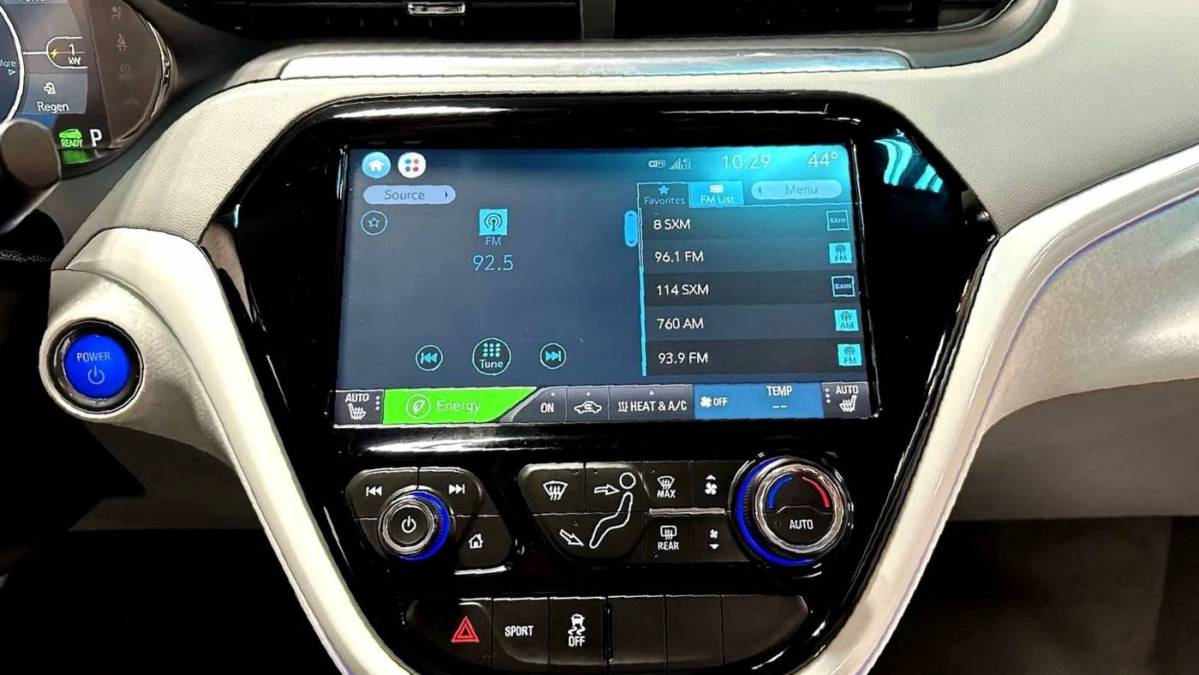 2017 Chevrolet Bolt 1G1FX6S04H4138126