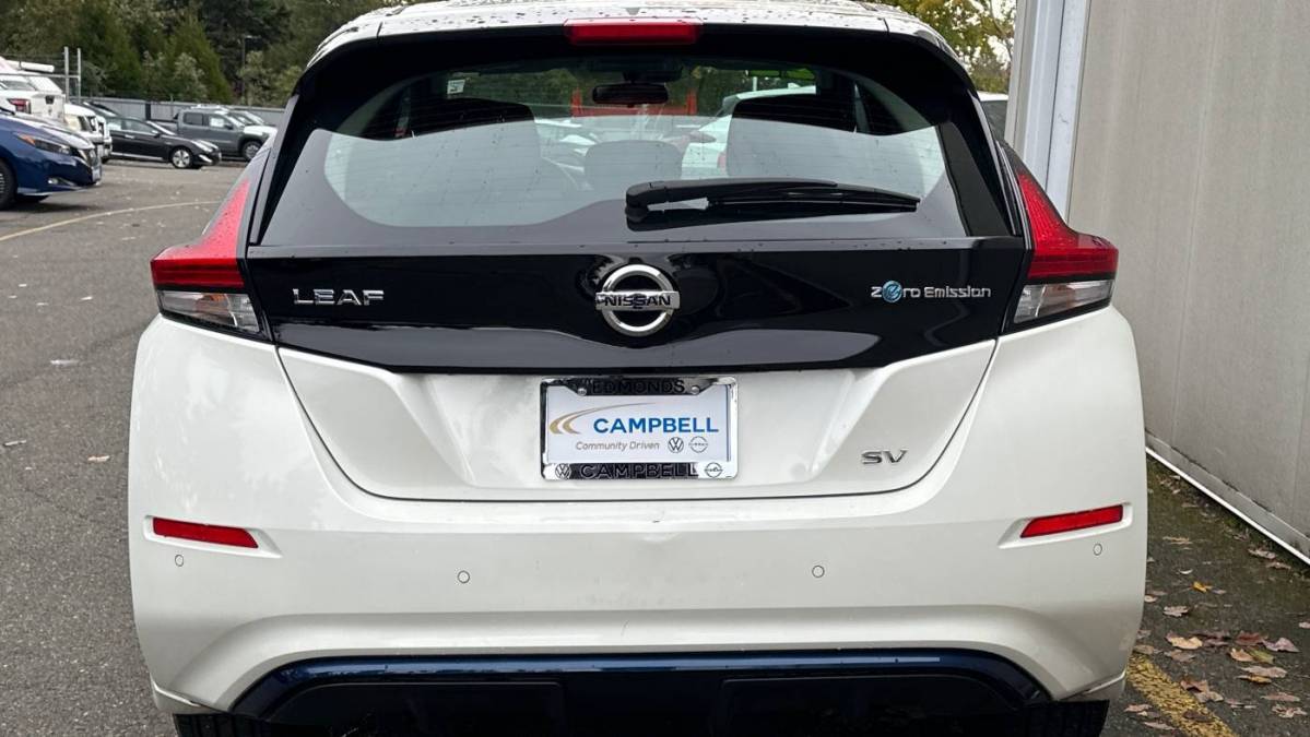 2022 Nissan LEAF 1N4AZ1CV4NC560297