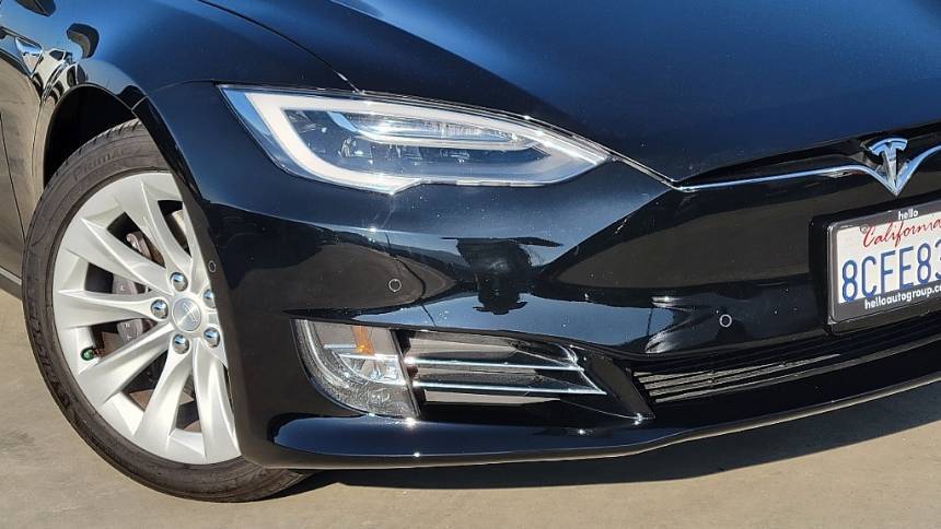 2017 Tesla Model S 5YJSA1E10HF233905