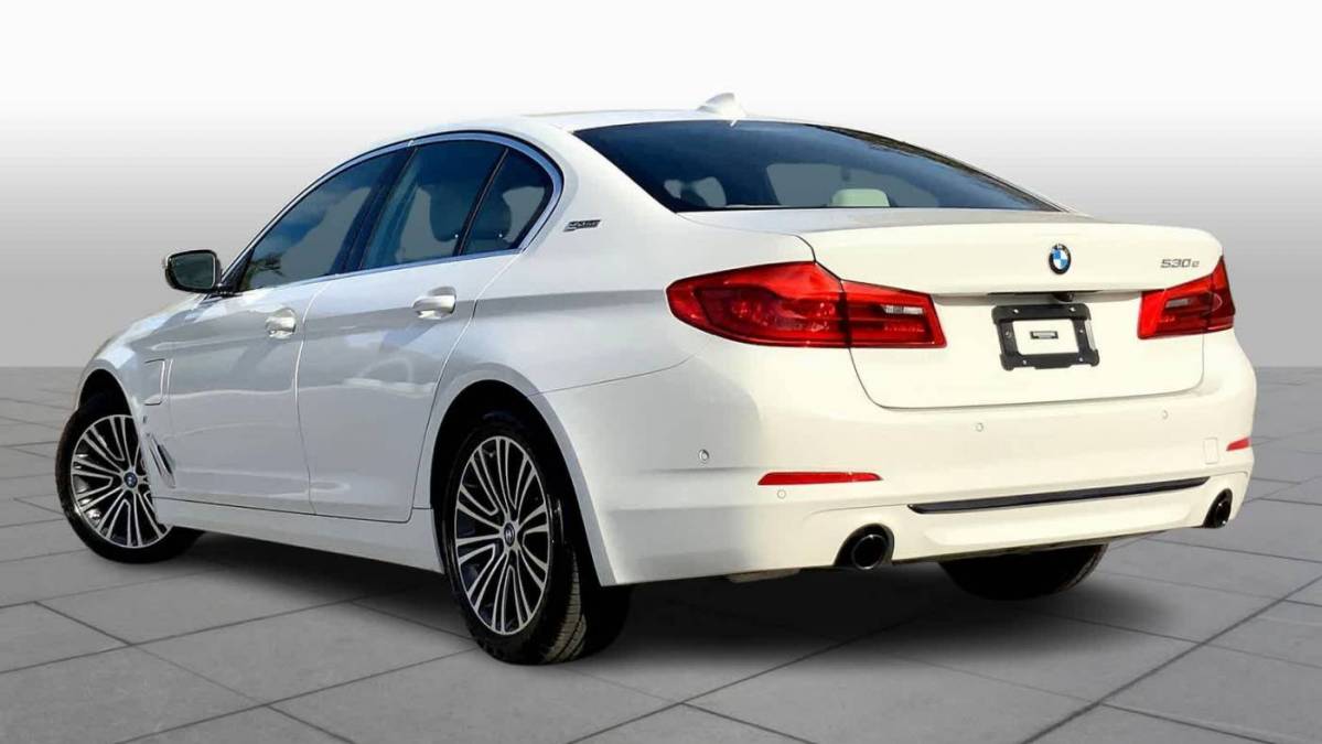 2019 BMW 5 Series WBAJA9C57KB392637