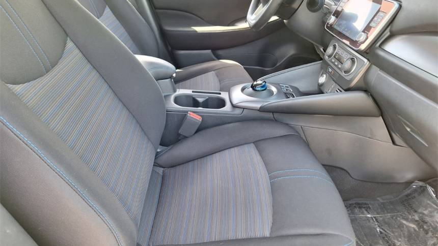 2022 Nissan LEAF 1N4AZ1BVXNC556238