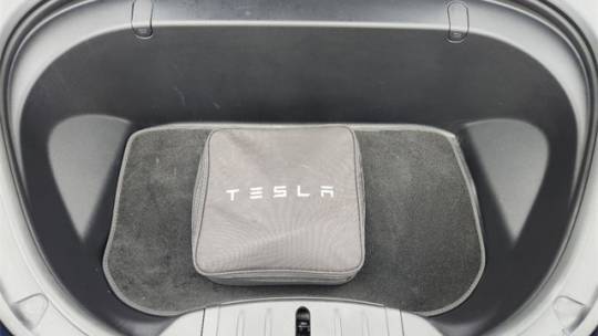 2019 Tesla Model 3 5YJ3E1EA5KF208305