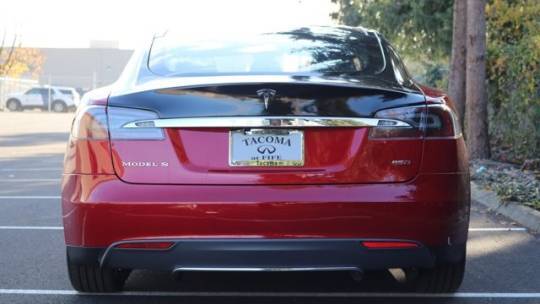 2015 Tesla Model S 5YJSA1E23FF118723