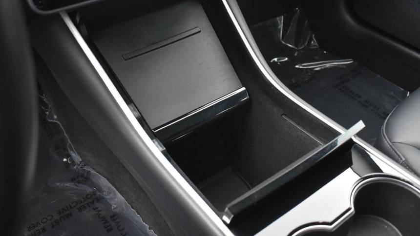 2018 Tesla Model 3 5YJ3E1EB0JF145749