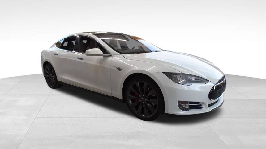 2015 Tesla Model S 5YJSA1E48FF115706