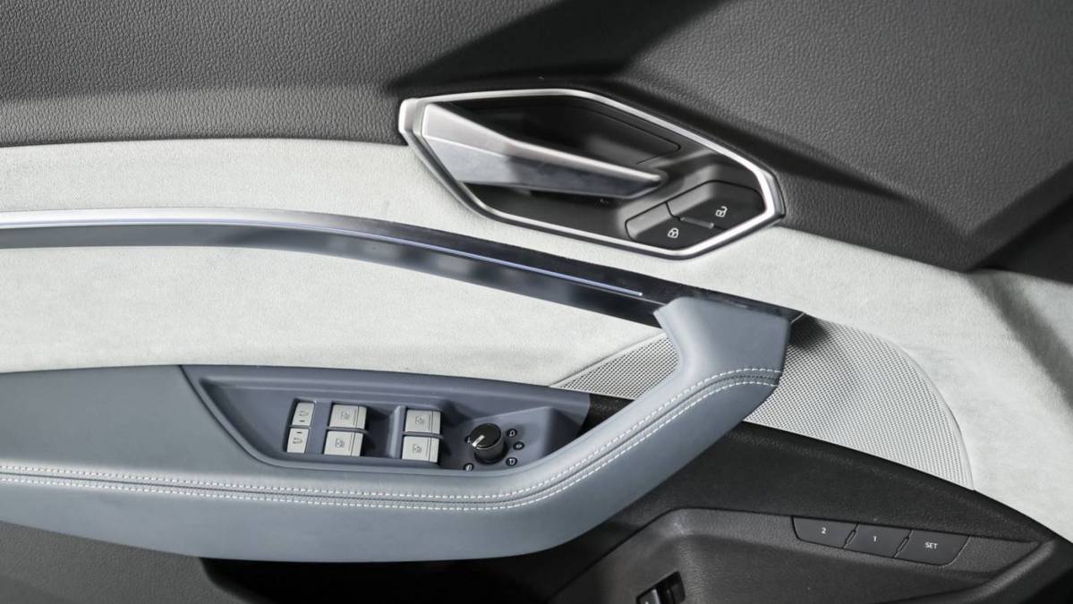 2020 Audi e-tron WA13ABGE4LB032556