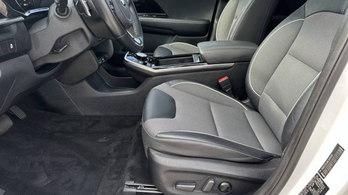 2020 Kia NIRO EV KNDCC3LG6L5061181