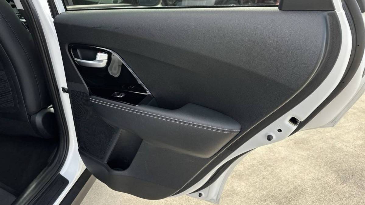 2020 Kia NIRO EV KNDCC3LG6L5061181