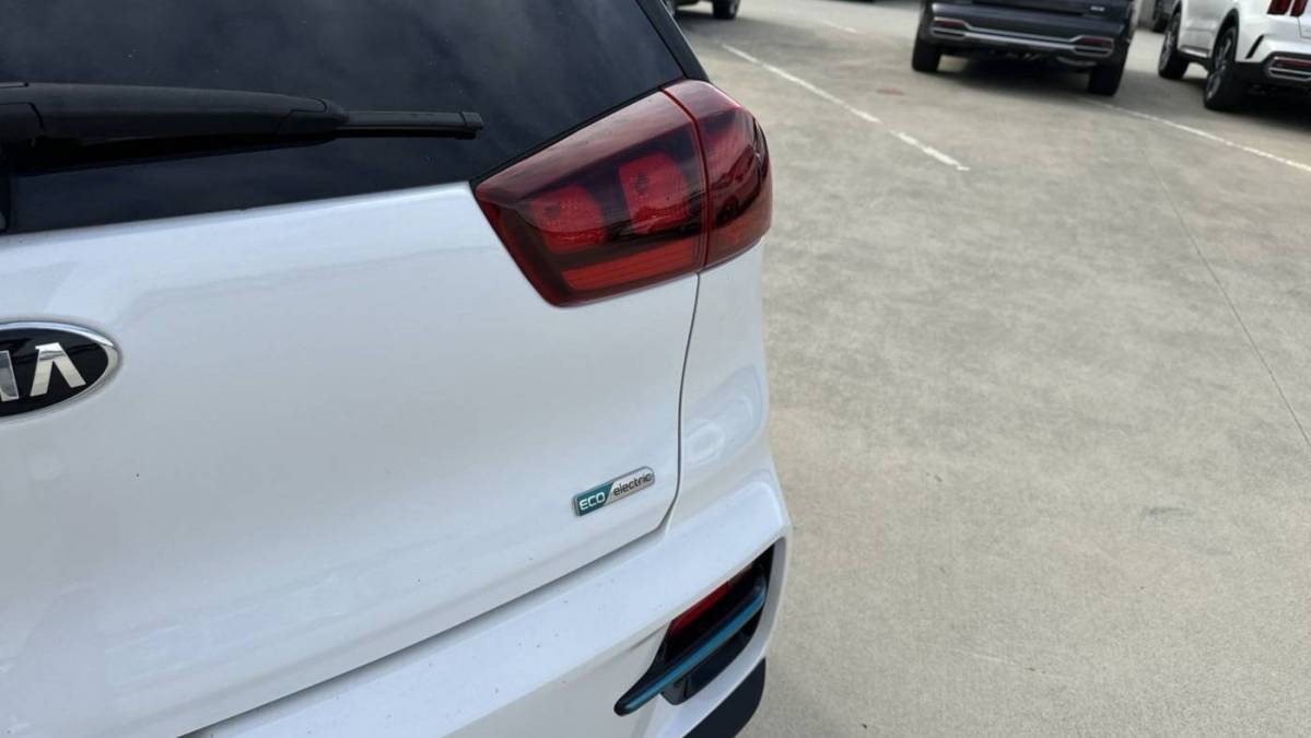 2020 Kia NIRO EV KNDCC3LG6L5061181