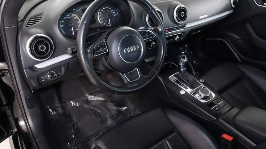 2016 Audi A3 Sportback e-tron WAUTPBFF3GA087944
