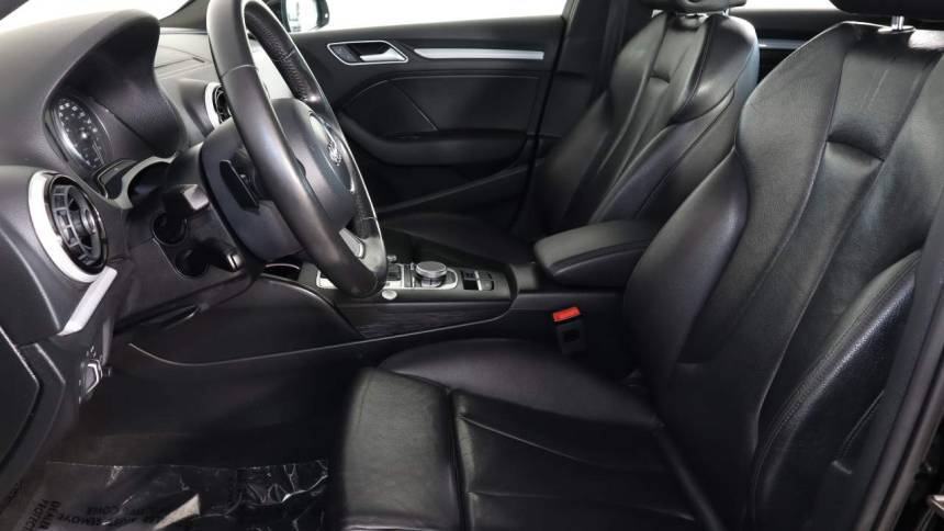 2016 Audi A3 Sportback e-tron WAUTPBFF3GA087944