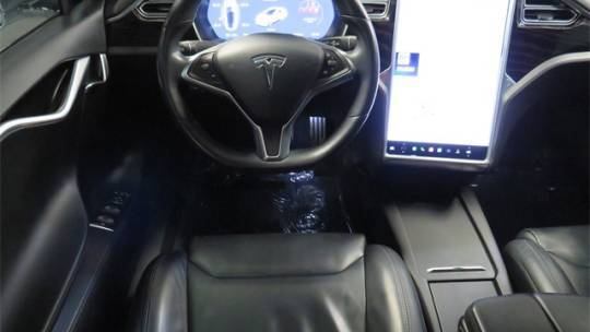 2017 Tesla Model S 5YJSA1E44HF180233